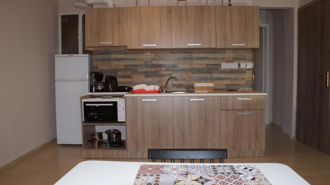 The Victoria Square Apartments アテネ エクステリア 写真